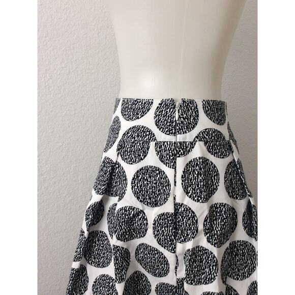White House Black Market Full Skirt Pleated Print Lined - Picture 5 of 8